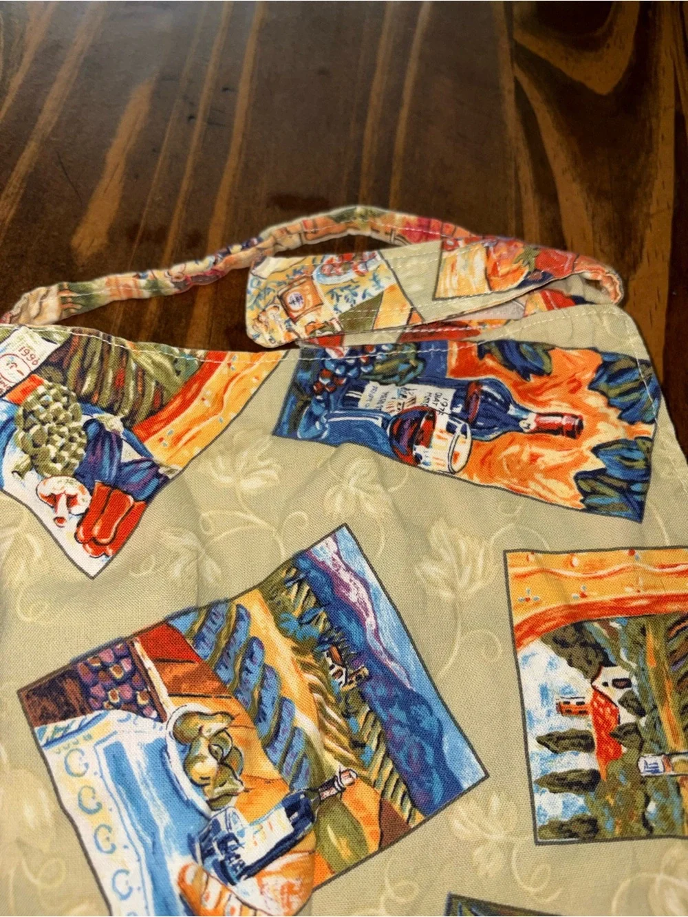 Reversible apron Mediterranean-style village/vineyard S.finch original